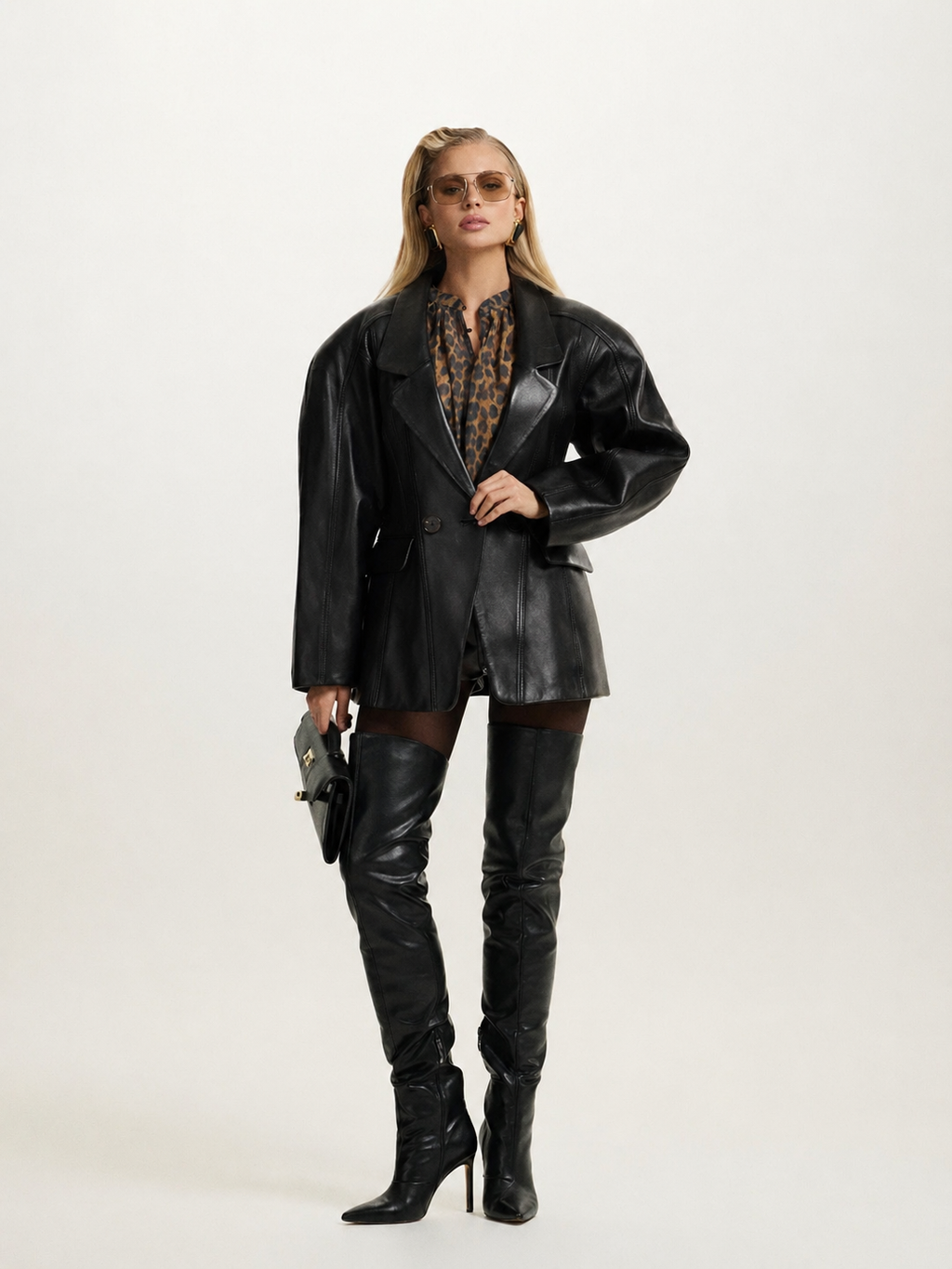 Fitted lambskin leather blazer — MONIK | ILÈR