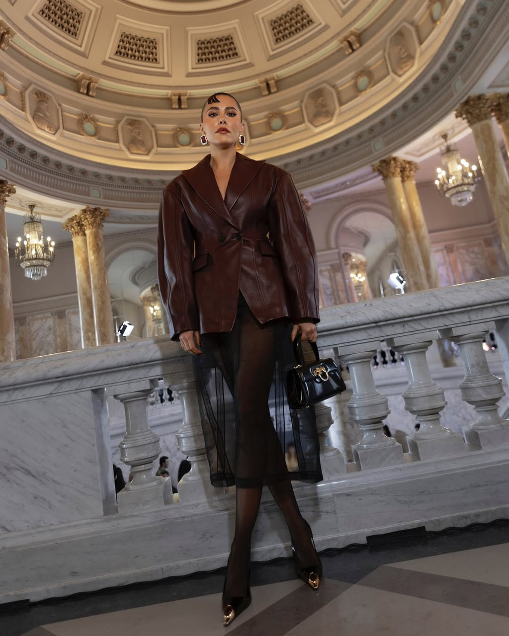 Fitted lambskin leather blazer — MONIK | ILÈR