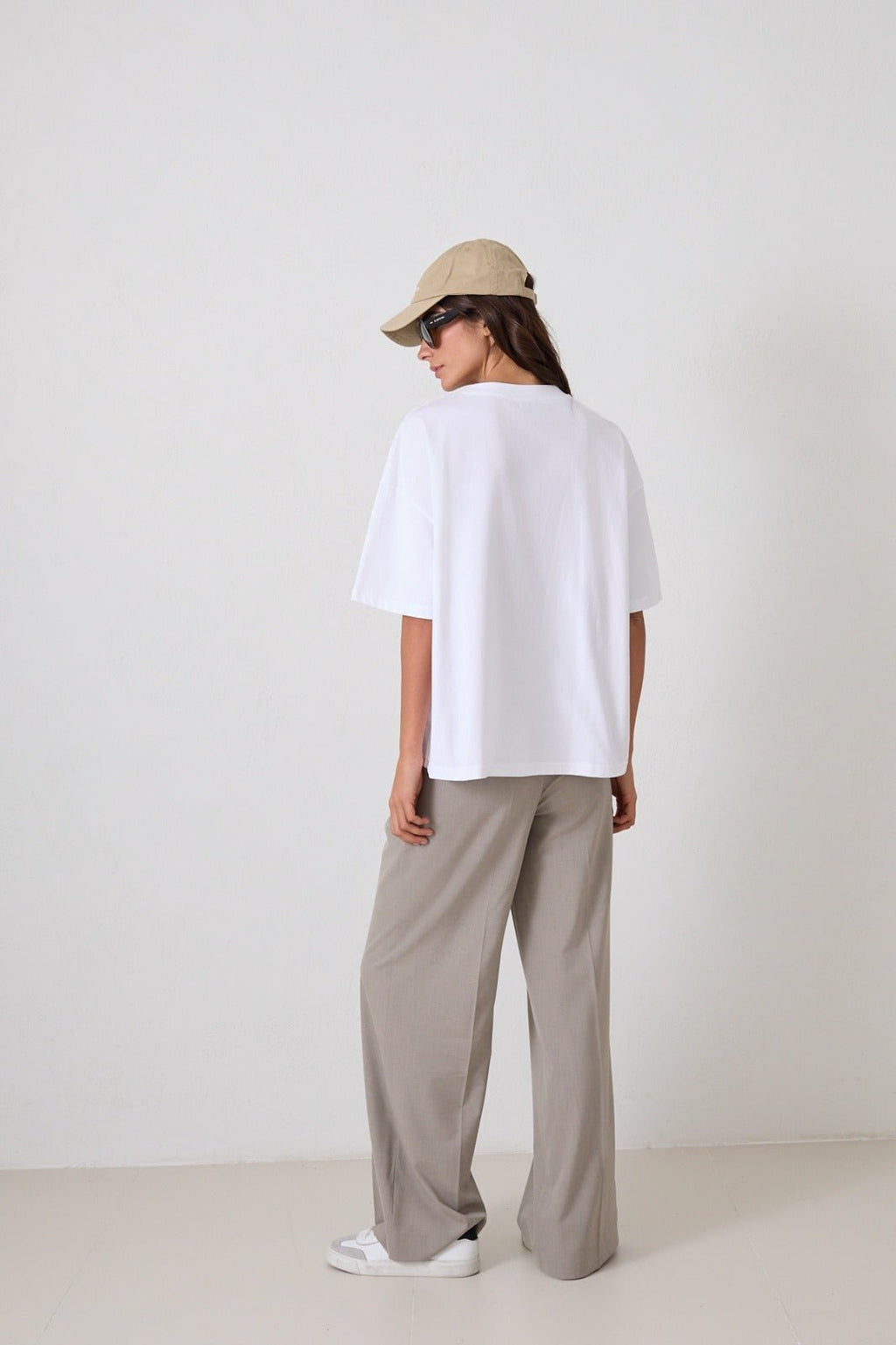 White cotton t-shirt — HOU | ILÈR